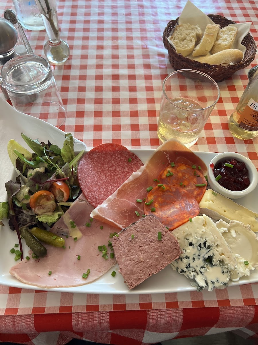 Bistro Gourmand Photo 5