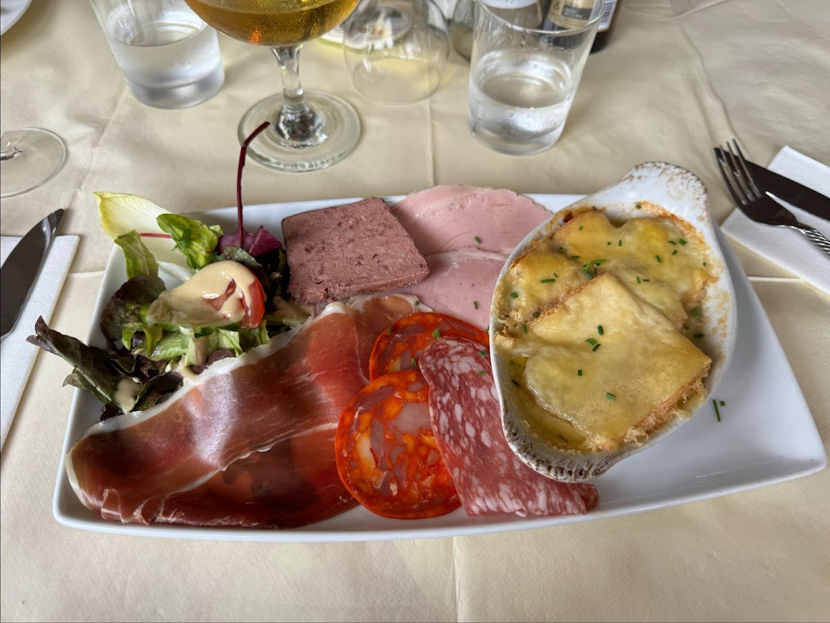 Bistro Gourmand Photo 6
