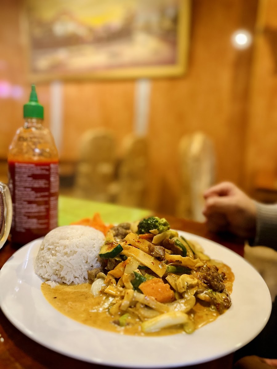 Thai-Bistro Man Photo 10