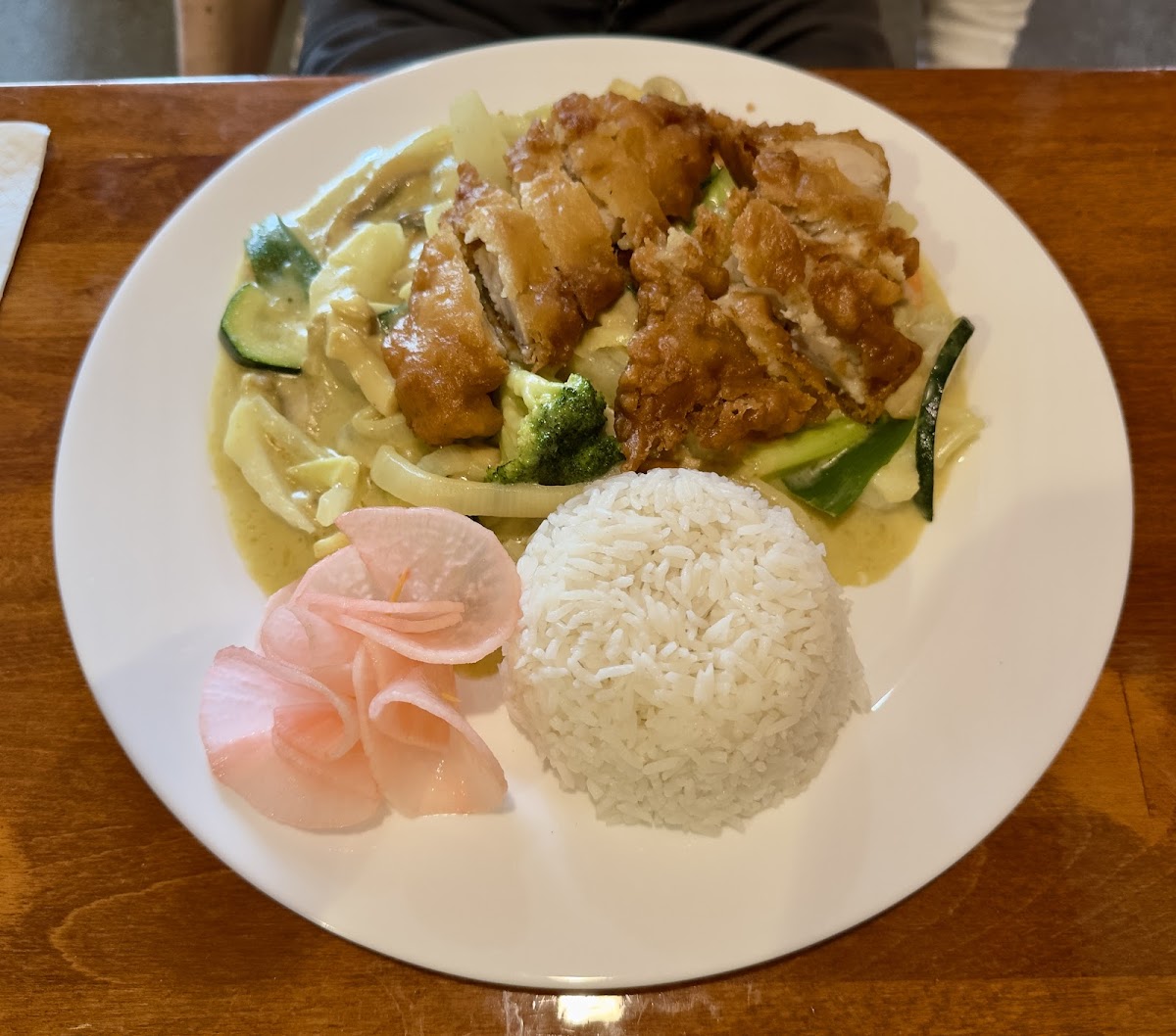 Thai-Bistro Man Photo 2