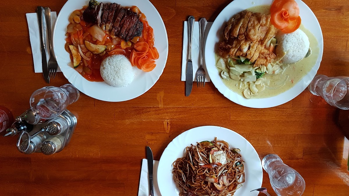 Thai-Bistro Man Photo 7