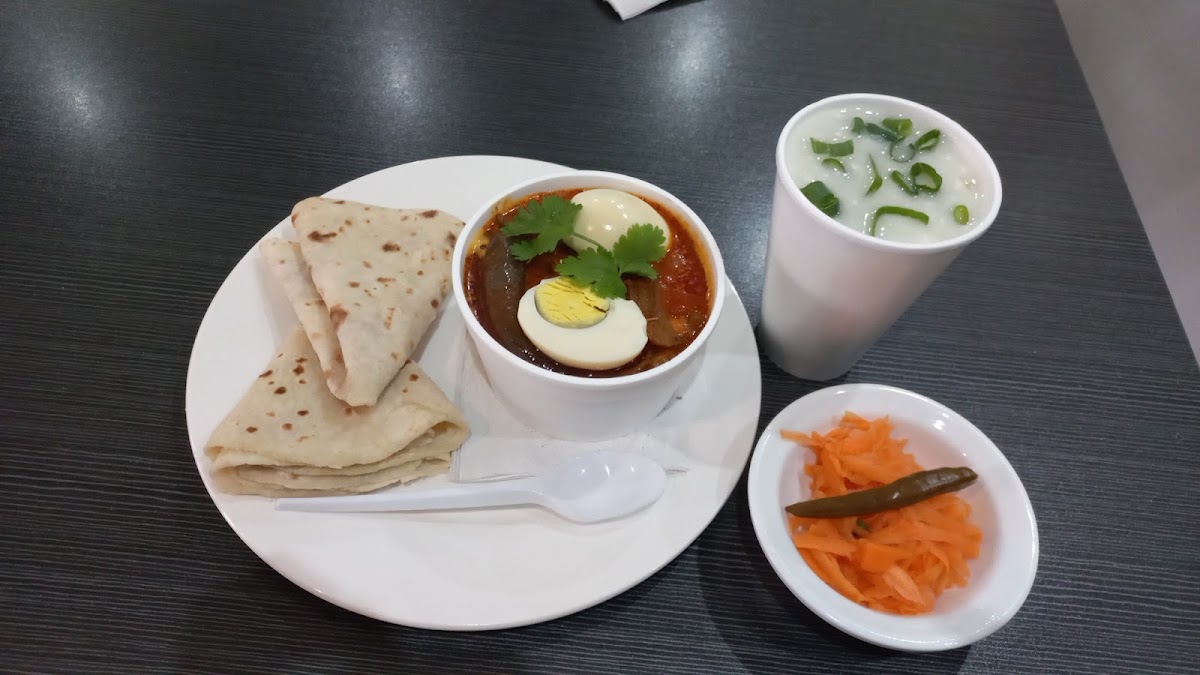 Chetty's Take Away Photo 8