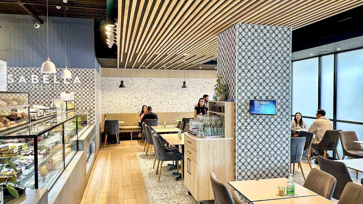 Isabella Cafe