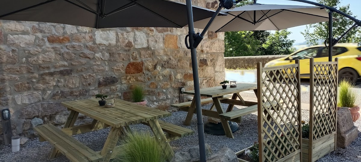 Restaurant 'Chez le Belge' Lyas Photo 7