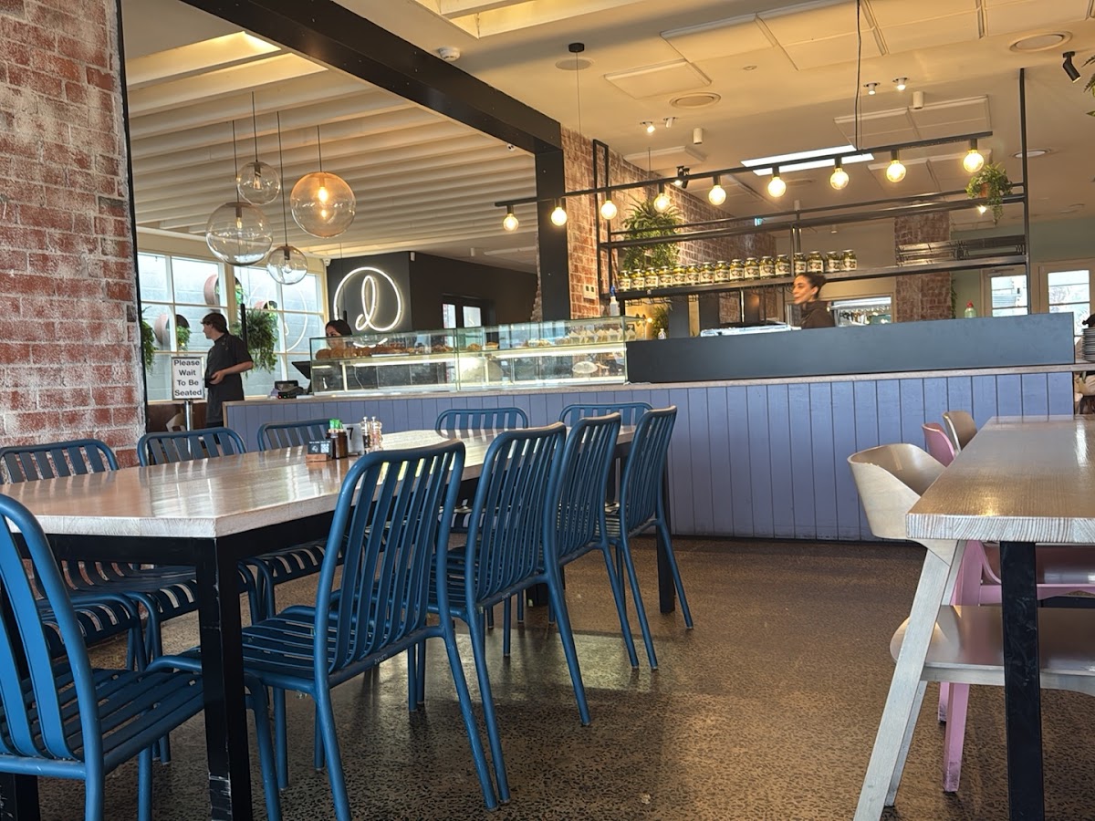 daydreamers Cafe Photo 3