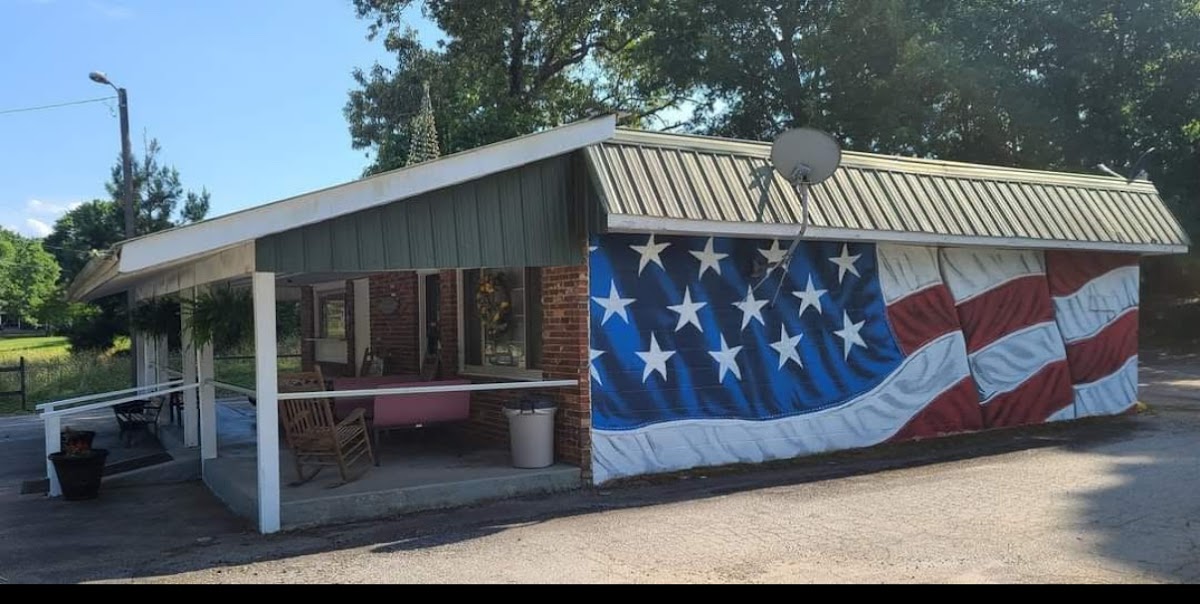Amanda’s Diner Photo 4