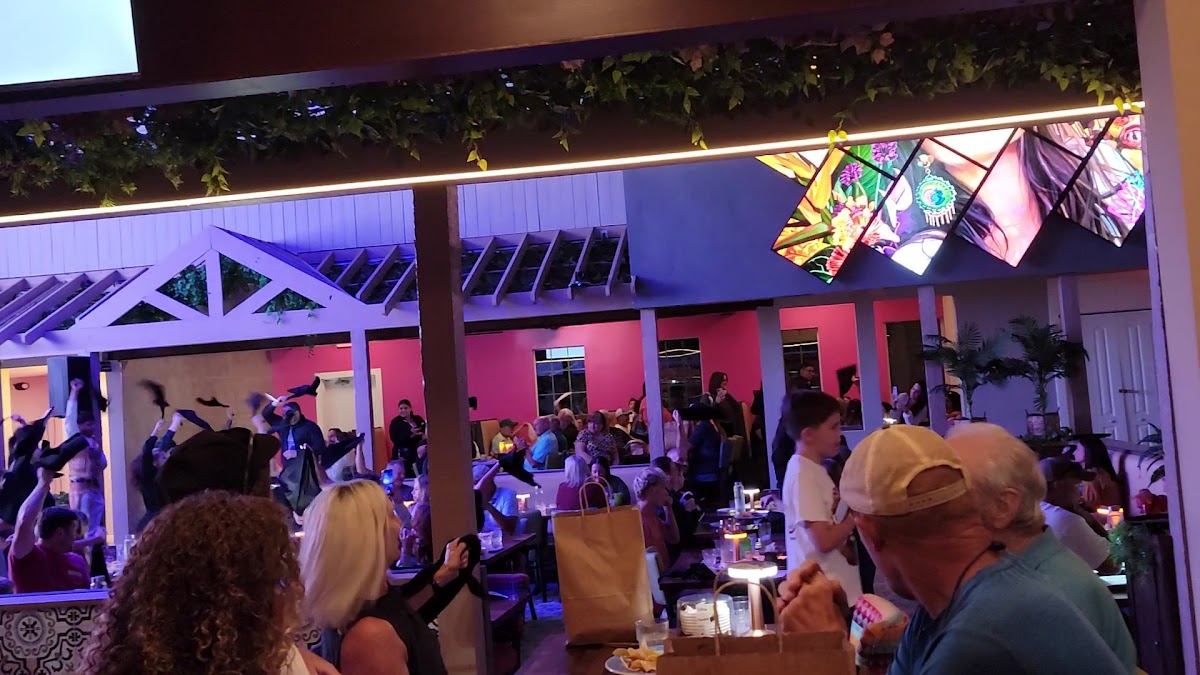 Casa Azteca Mexican Grill Photo 2