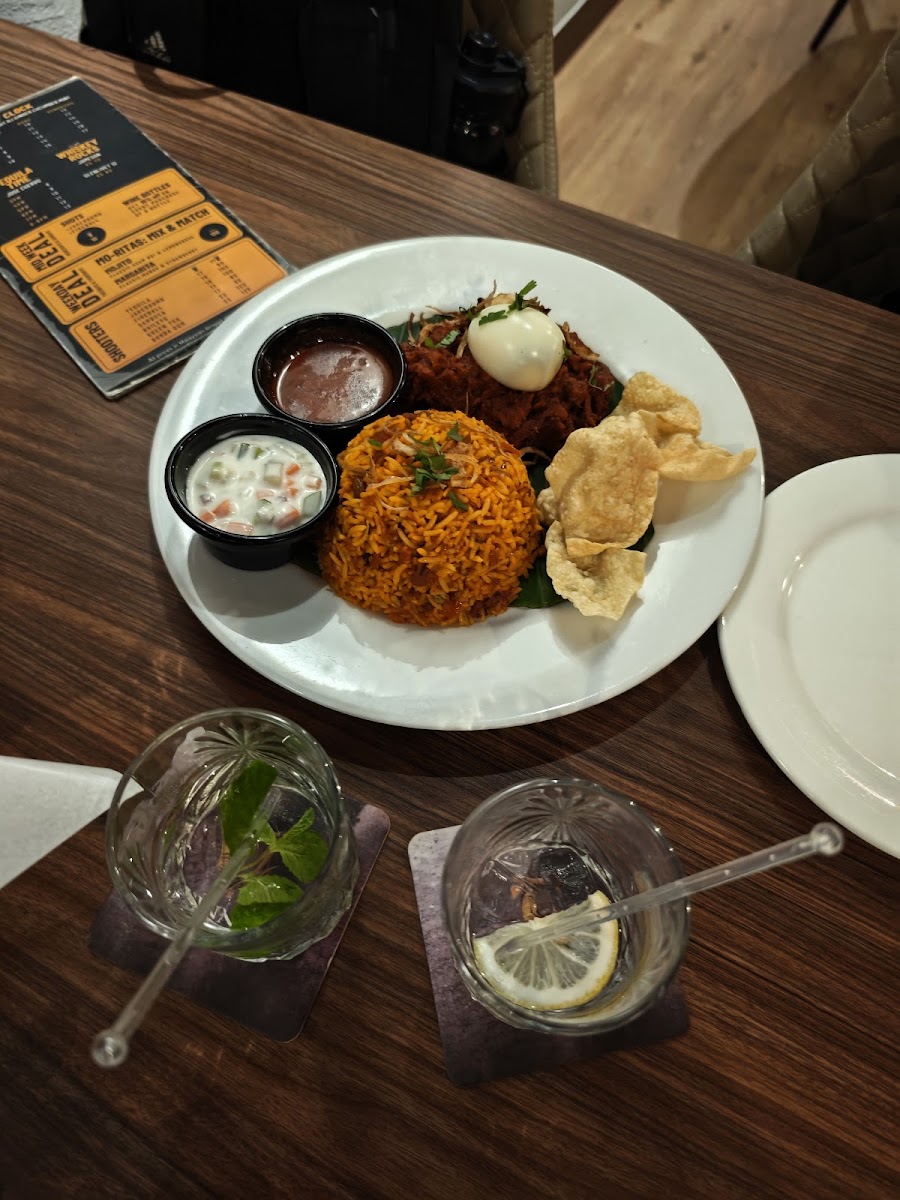 Boleros Restaurant Photo 4