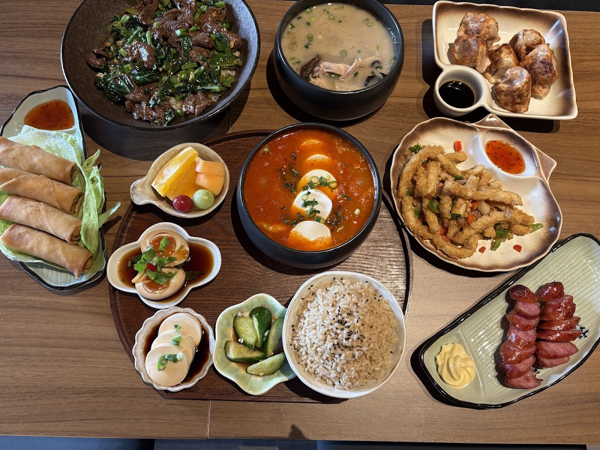 soup& dumpling st 38 Photo 4