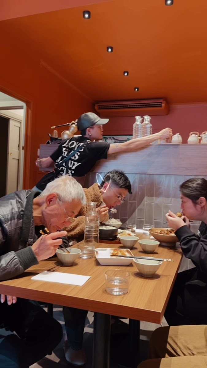 soup& dumpling st 38 Photo 7
