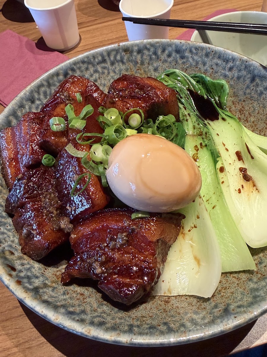 soup& dumpling st 38 Photo 8