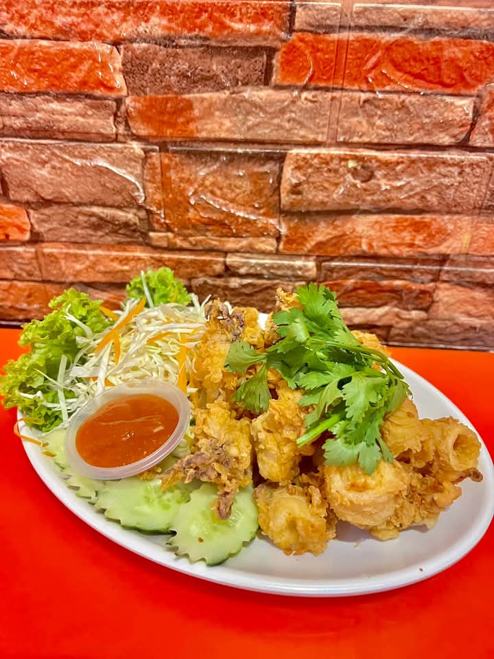 Aroi Thai Food Photo 3