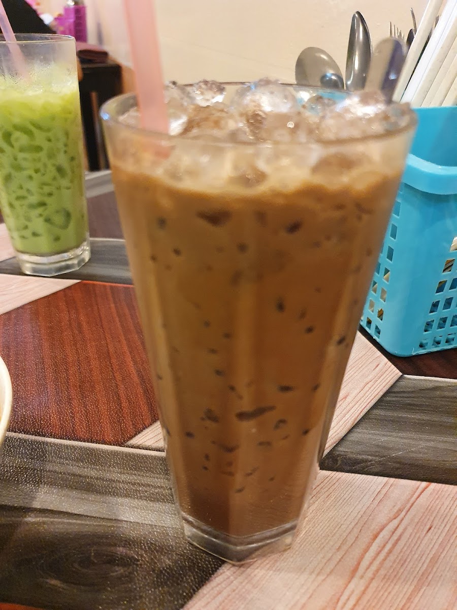 Aroi Thai Food Photo 7