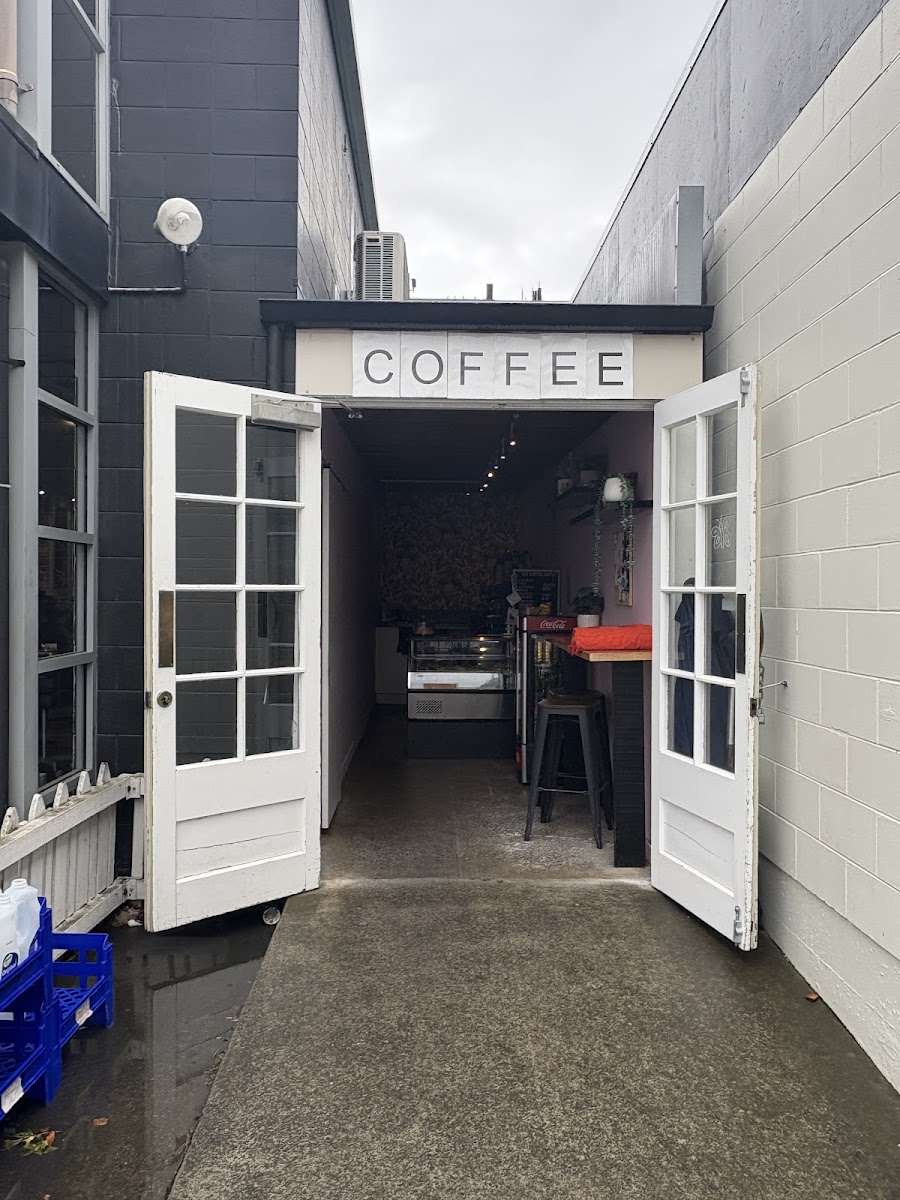 The Coffee Hutch Photo 4