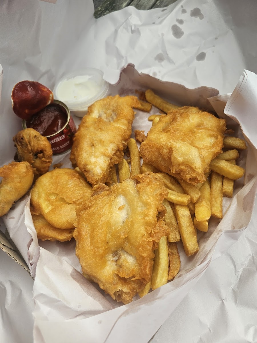 Kohi Fresh Fish & Takeaways Photo 4