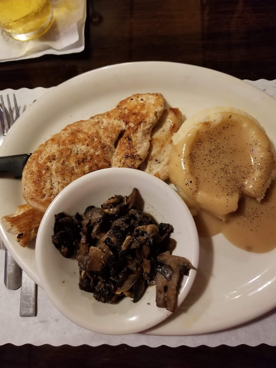 Frank's Restaurant Photo 10
