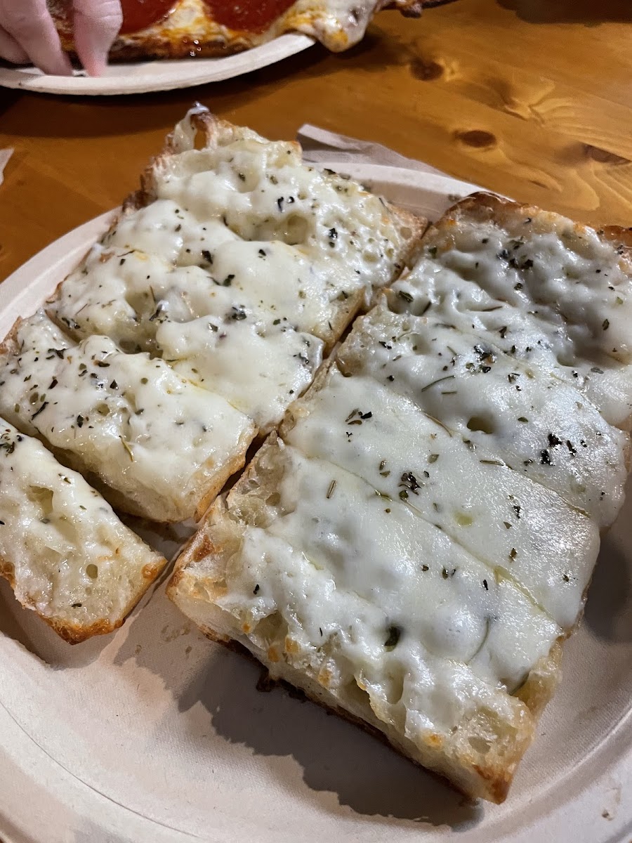 Bricks & Barley Pizza Photo 5