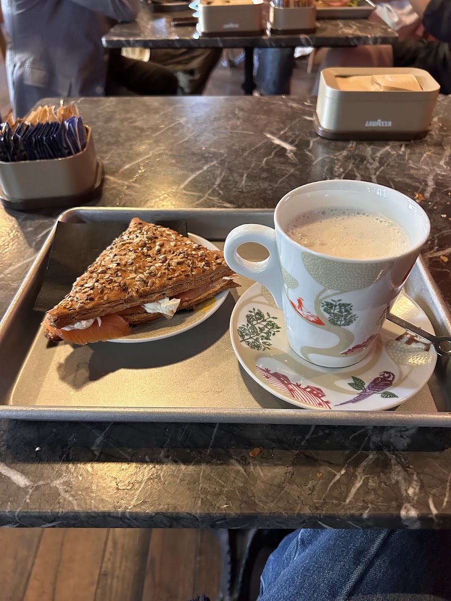 Cafe Santa Barbara Photo 6
