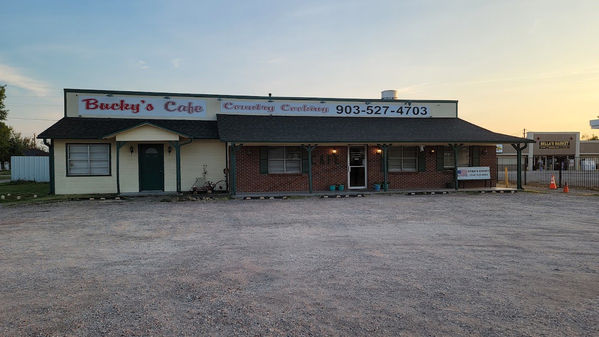 Bucky's Cafe