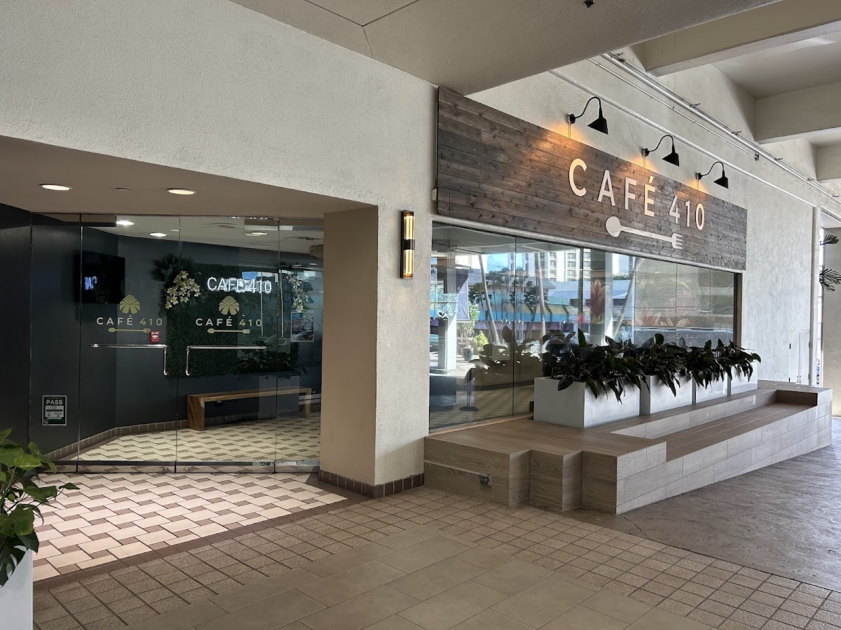 Cafe’ 410 Photo 4