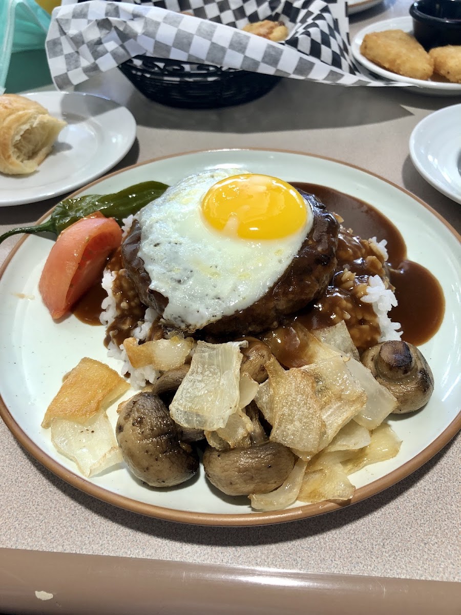 Cafe’ 410 Photo 7