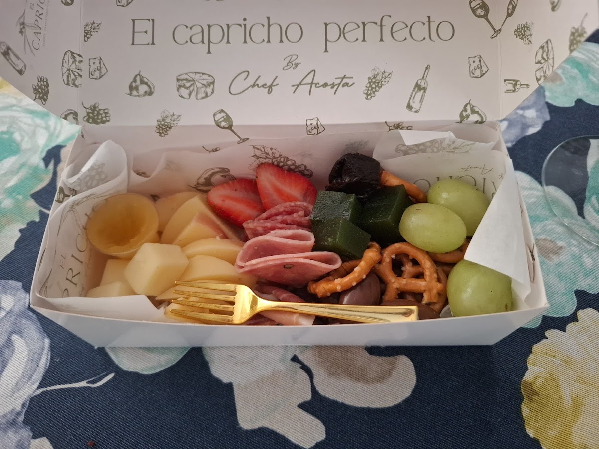 El Capricho by Chef Acosta Photo 4