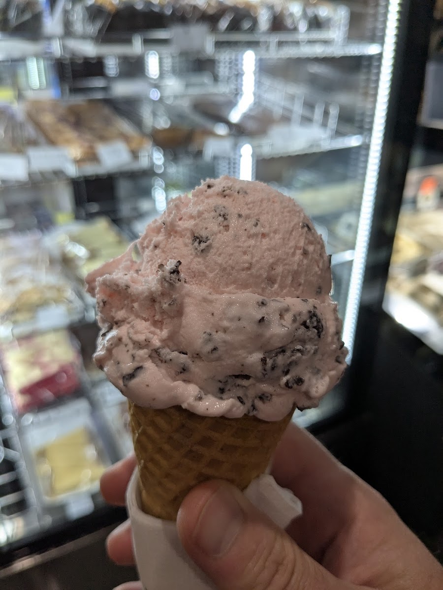 Neros Gelato Cafe Photo 5