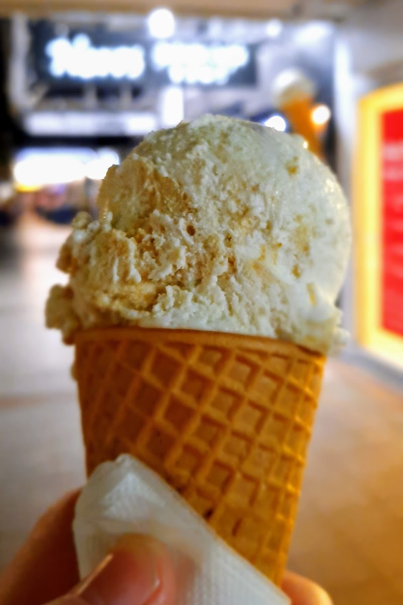 Neros Gelato Cafe Photo 7