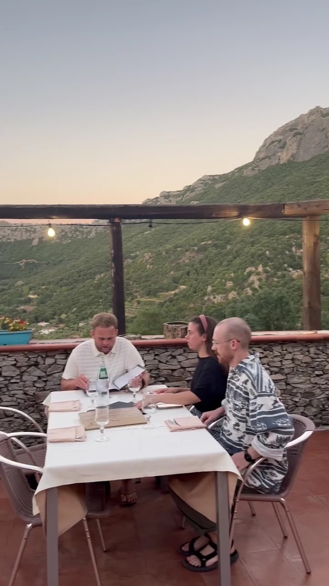 Hotel Ristorante Sant'Elene Photo 2