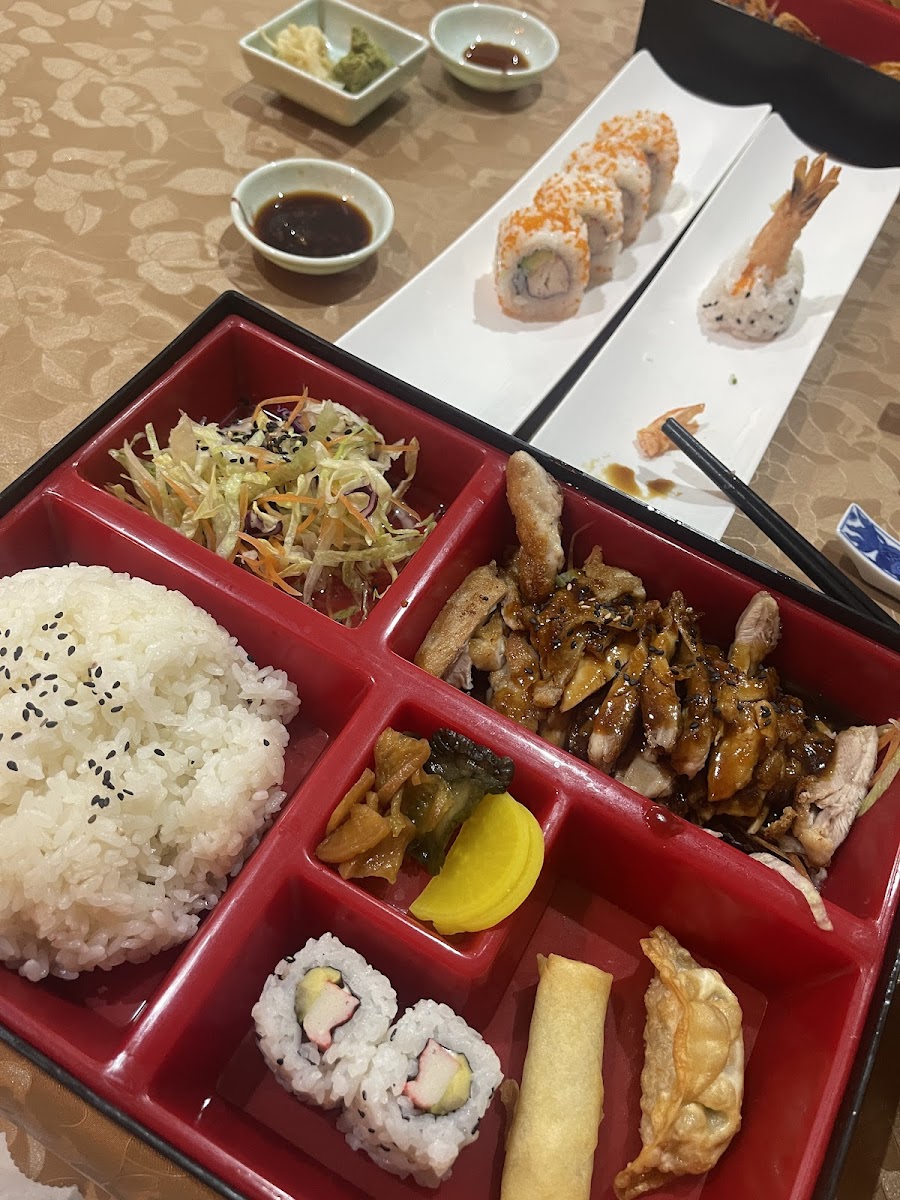 Amber Combo - Japanese Restaurant Photo 6