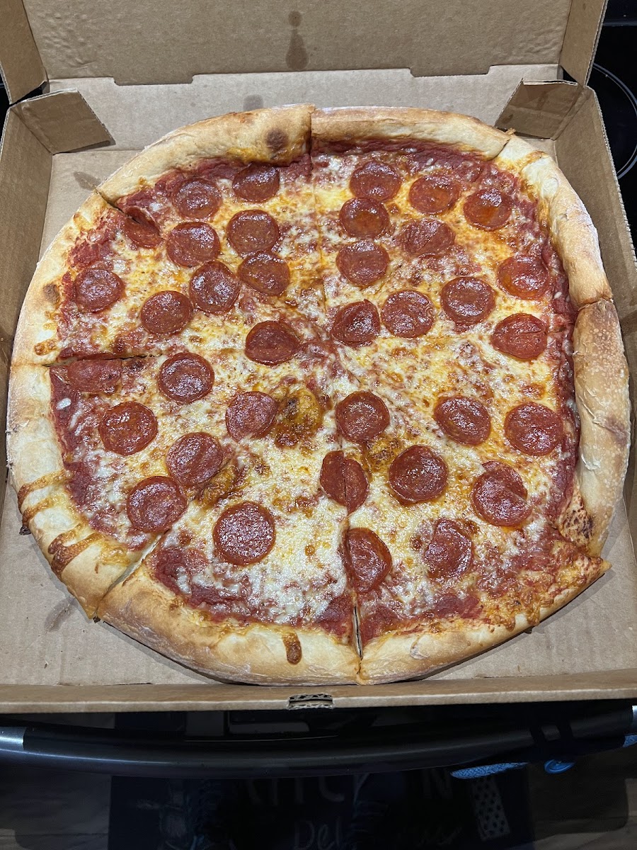 Cartoni's Pizza Photo 6