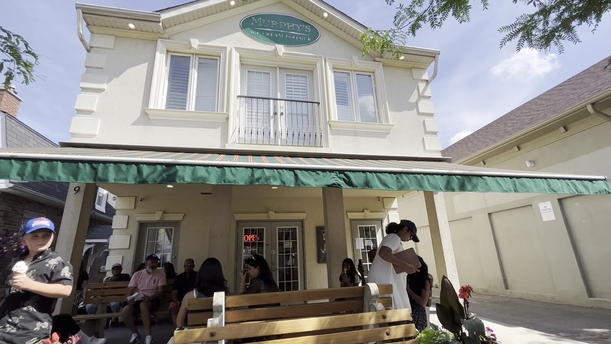 Murphy's Ice Cream Parlour Photo 2