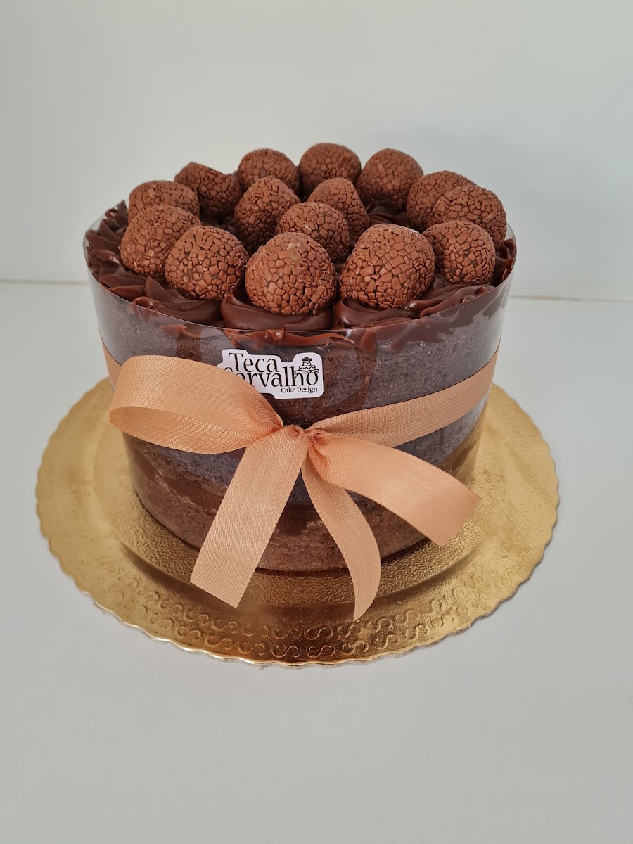 Teca Carvalho Cake Design Photo 5