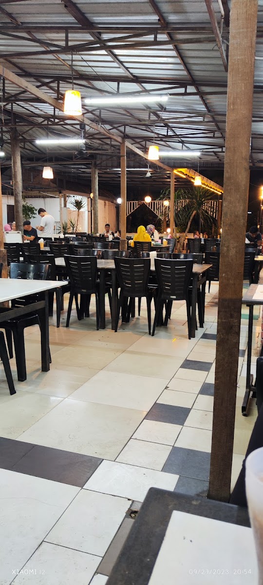 Omyai Seafood & Western Photo 3