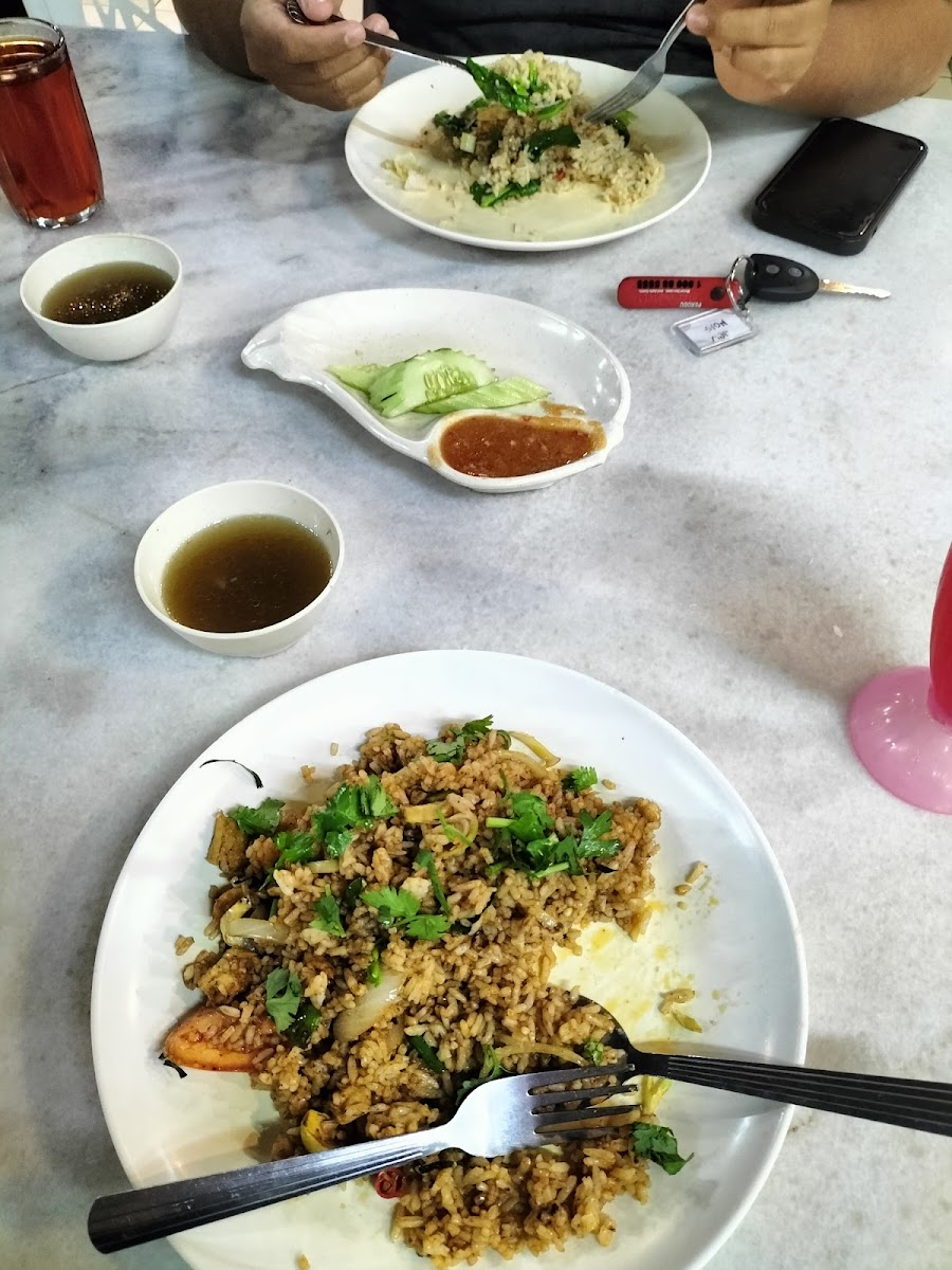Omyai Seafood & Western Photo 8