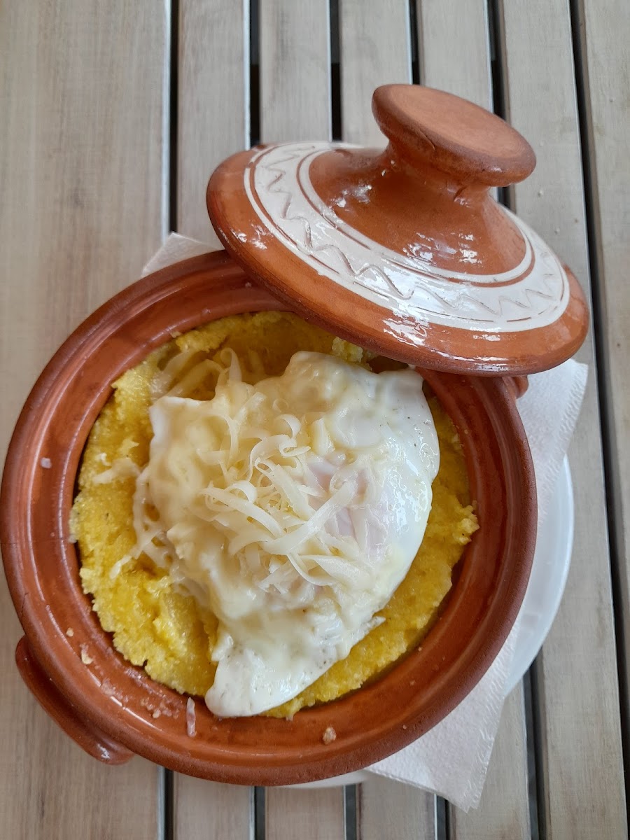 Maidali Restaurant Photo 10