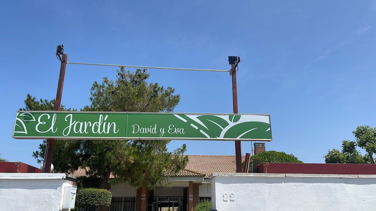 EL JARDIN David y Eva