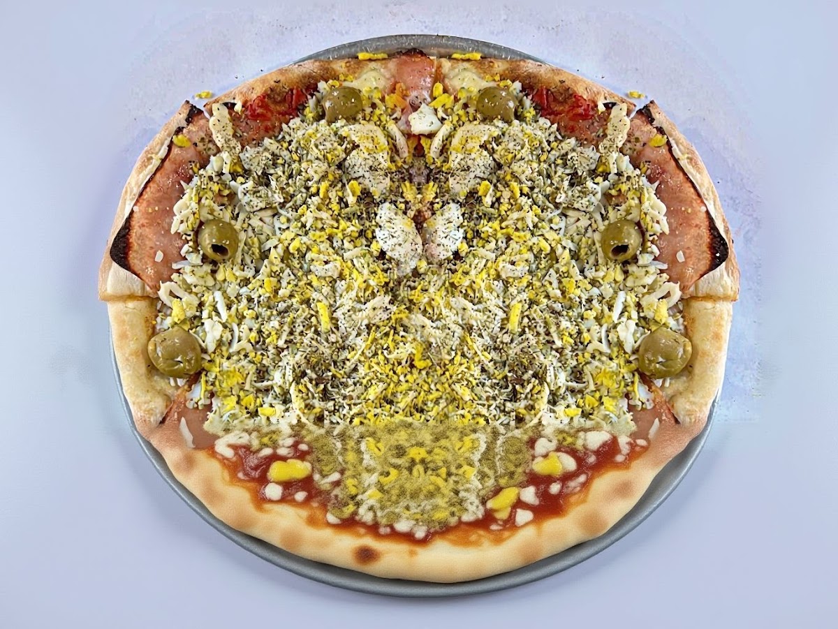 Pizza Redonditos Photo 4