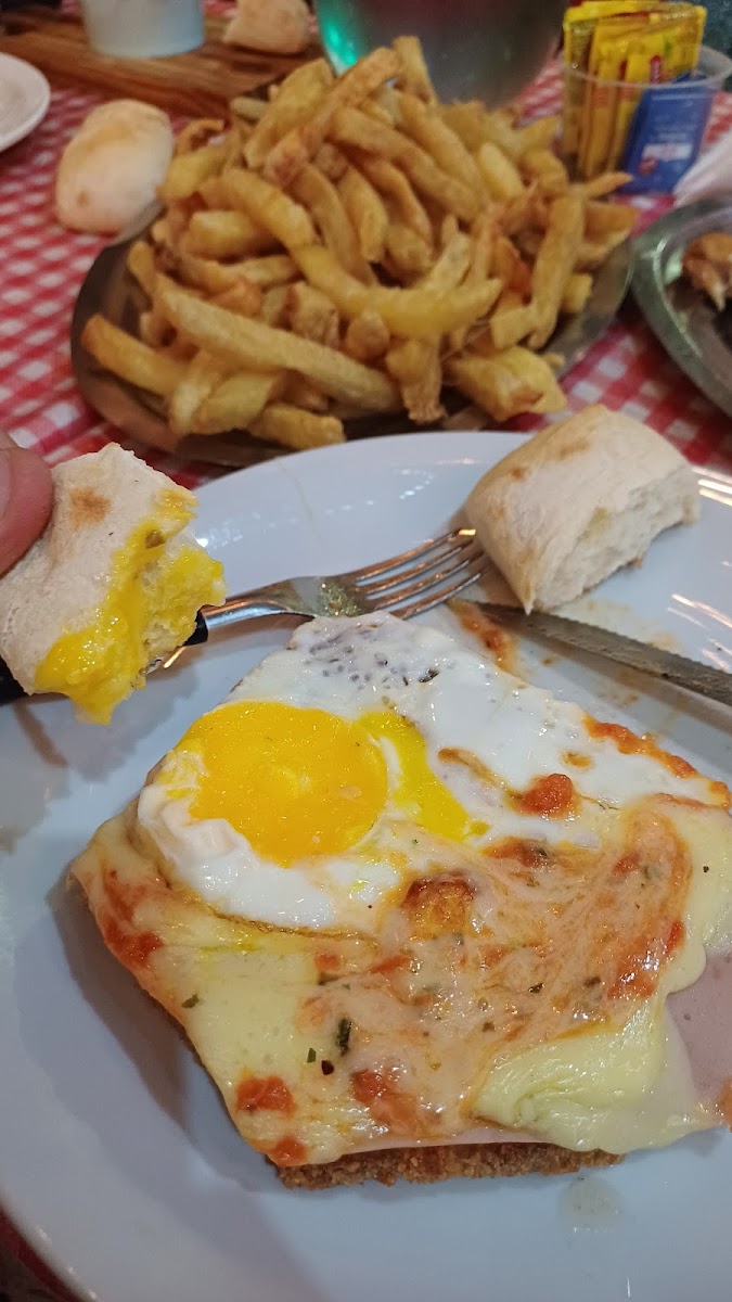 Pizza Redonditos Photo 7