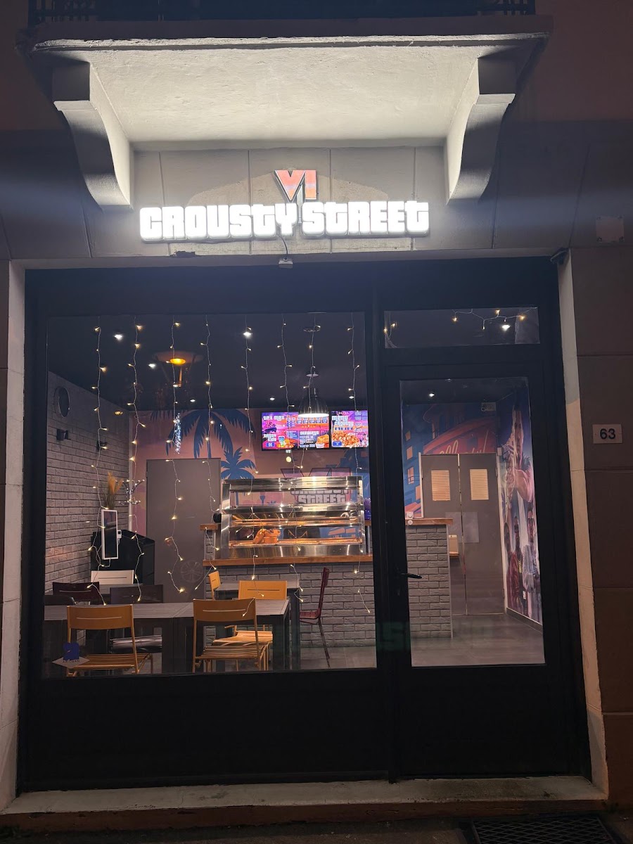 CROUSTY STREET
