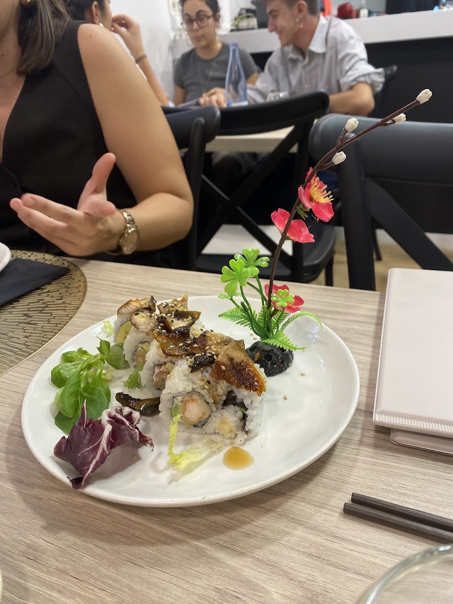 Kasumi Sushi Buffet Photo 7