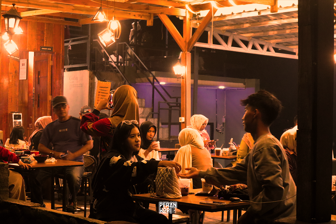 Kafe Peran Kopi