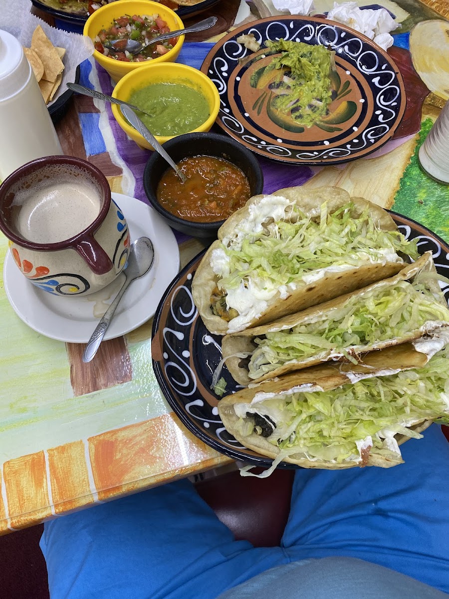El Tio Taco Photo 8