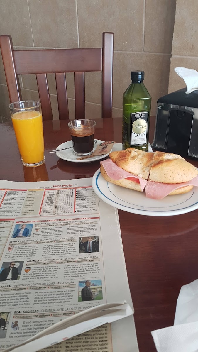 Cafe Bar Rubio Photo 8