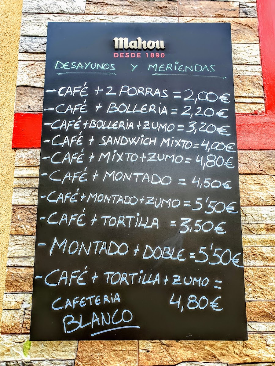Cafetería Blanco Photo Menu 7