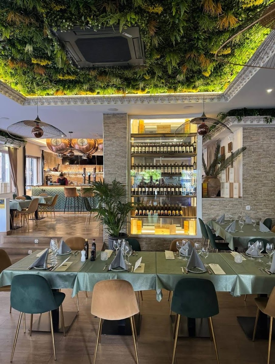 Restaurante Little Village