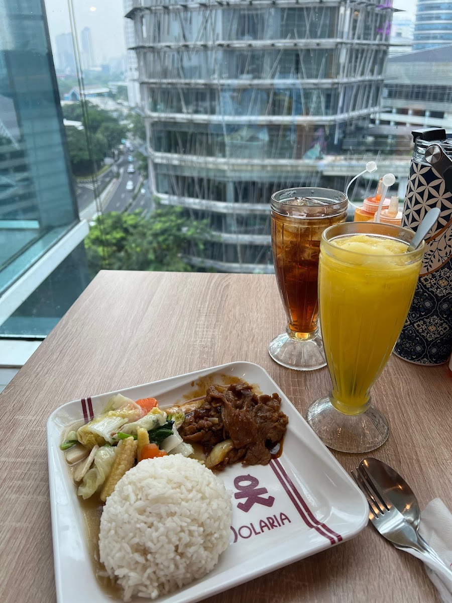 Solaria - Pacific Place Photo 4