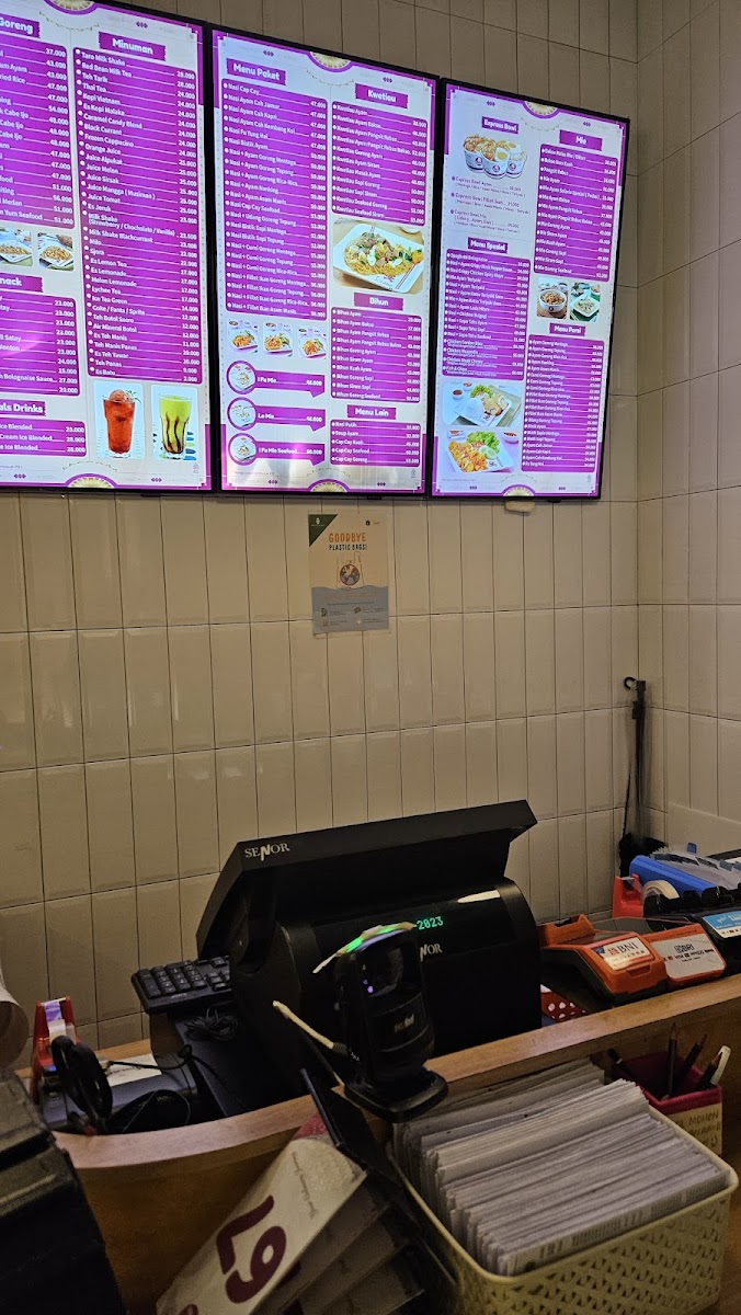 Solaria - Pacific Place Photo Menu 7