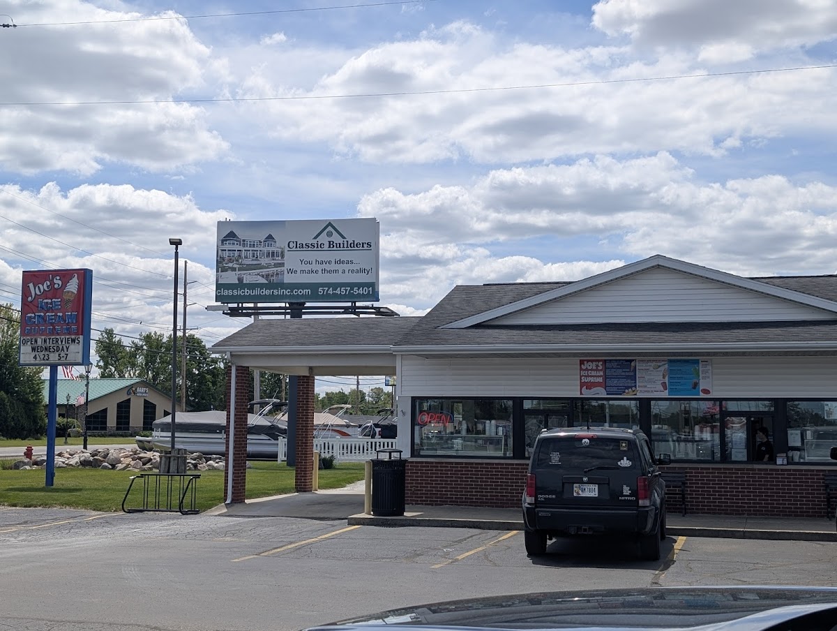 Joe's Ice Cream Supreme Shop Photo 3