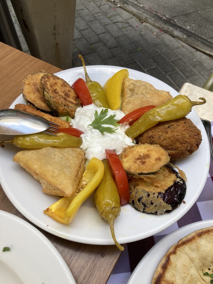 Taverna To Steki - Potsdam Photo 6